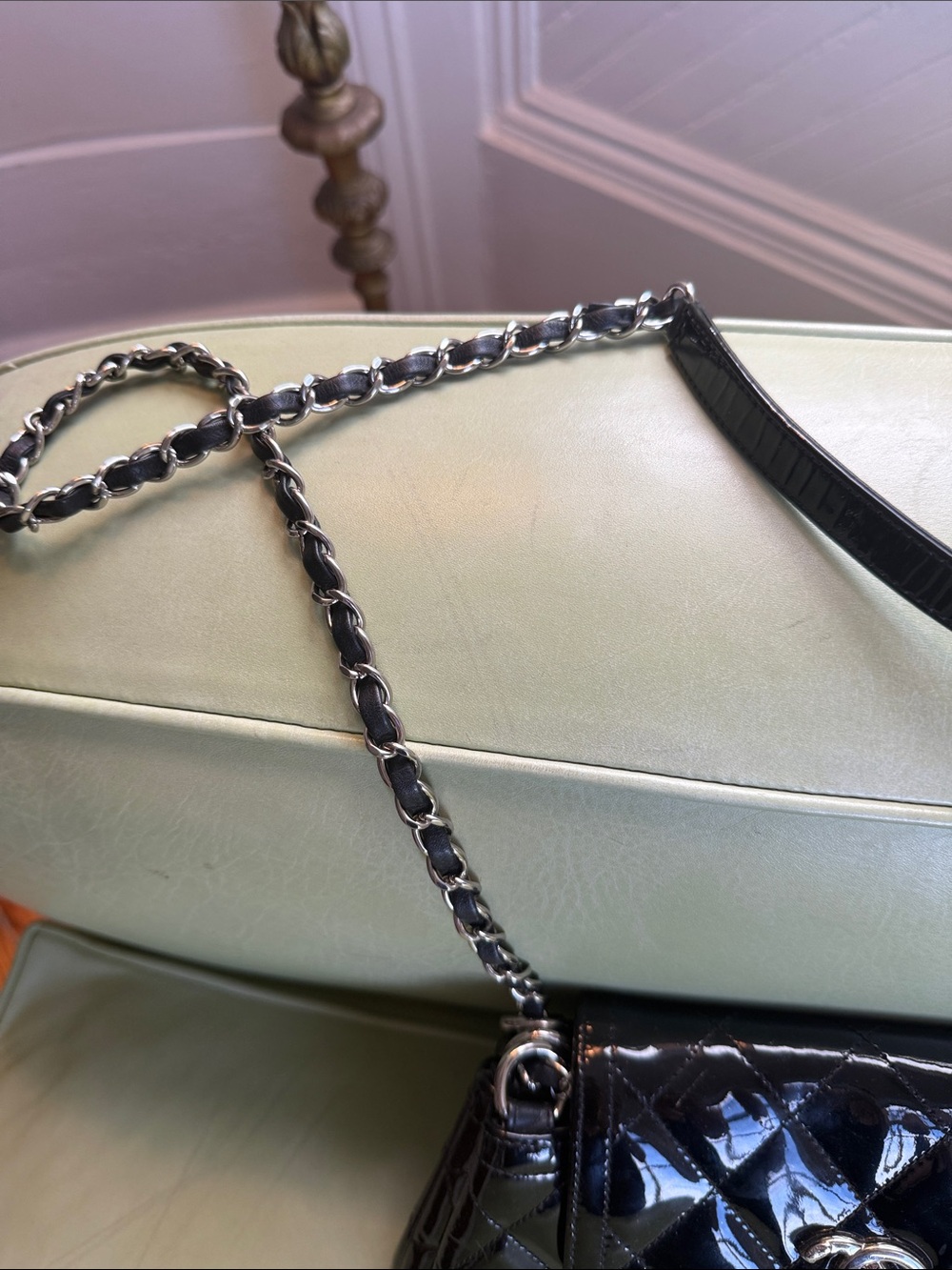 CHANEL Quilted Patent Coco Shine Large Accordion Shoulder Bag with Chain Strap - Picture 4 of 10